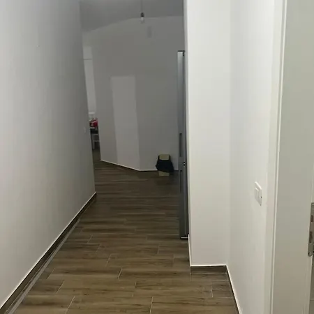 Holiday Apartment *
